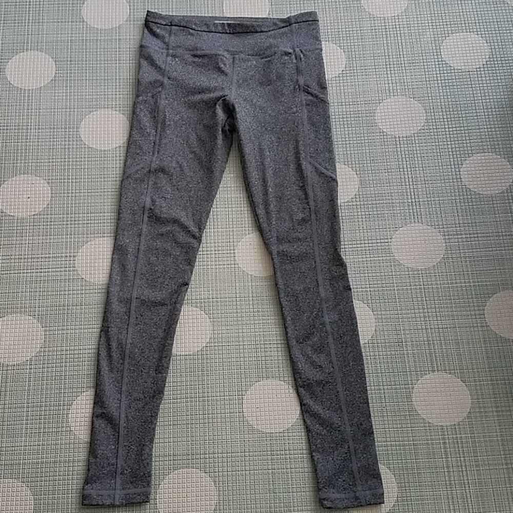 NWOT Gray leggings